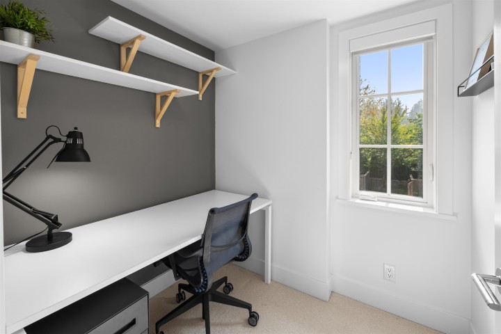 Photo 15 at 6 - 1133 Ridgewood Drive, Edgemont, North Vancouver