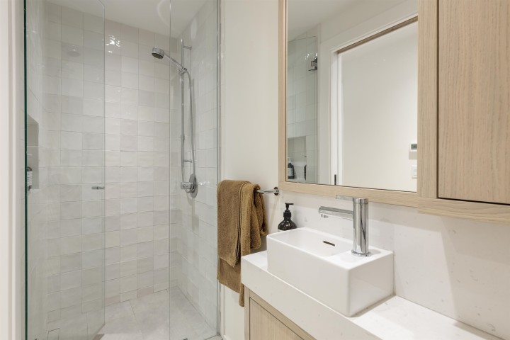 Photo 18 at 2502 W 33rd Avenue, MacKenzie Heights, Vancouver West