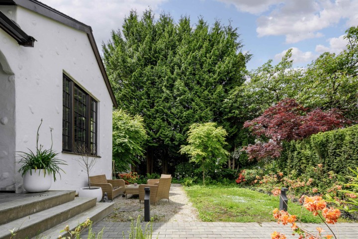 Photo 21 at 2502 W 33rd Avenue, MacKenzie Heights, Vancouver West