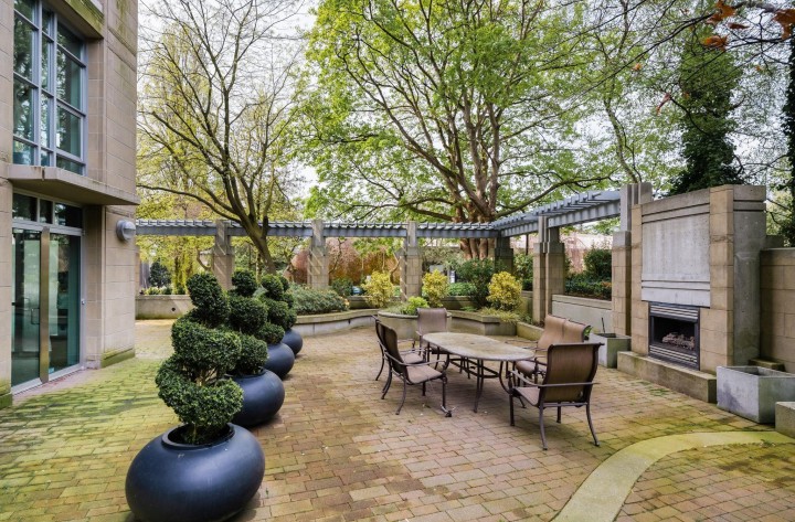 Photo 31 at 605 - 1005 Beach Avenue, West End VW, Vancouver West