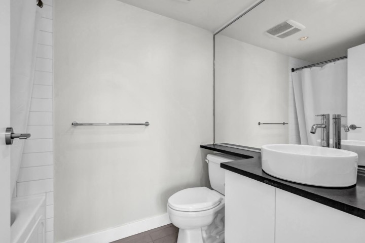 Photo 13 at 1805 - 788 Hamilton Street, Downtown VW, Vancouver West