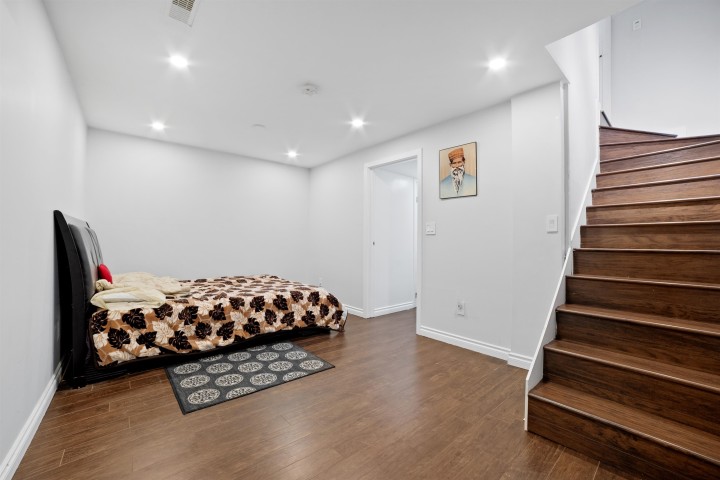 Photo 13 at 2 - 3558 E 49th Avenue, Killarney VE, Vancouver East