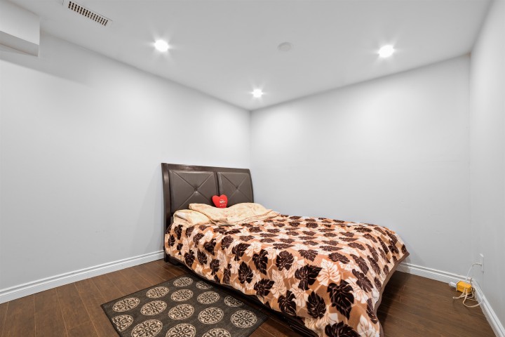 Photo 14 at 2 - 3558 E 49th Avenue, Killarney VE, Vancouver East