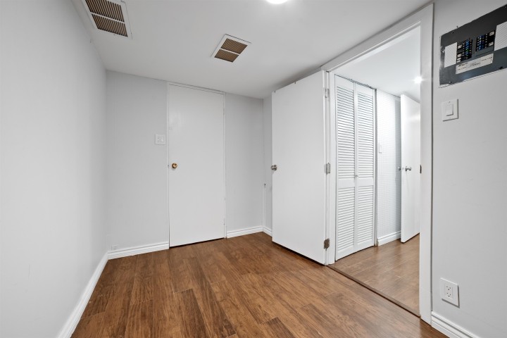 Photo 15 at 2 - 3558 E 49th Avenue, Killarney VE, Vancouver East