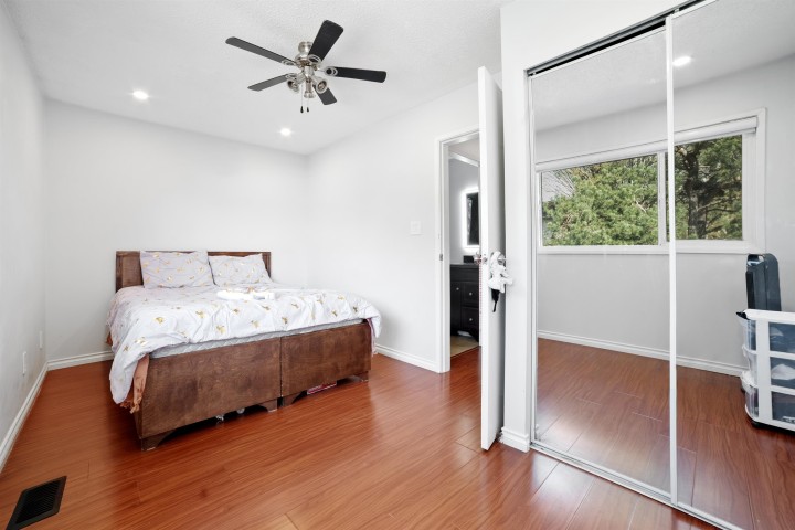 Photo 11 at 2 - 3558 E 49th Avenue, Killarney VE, Vancouver East