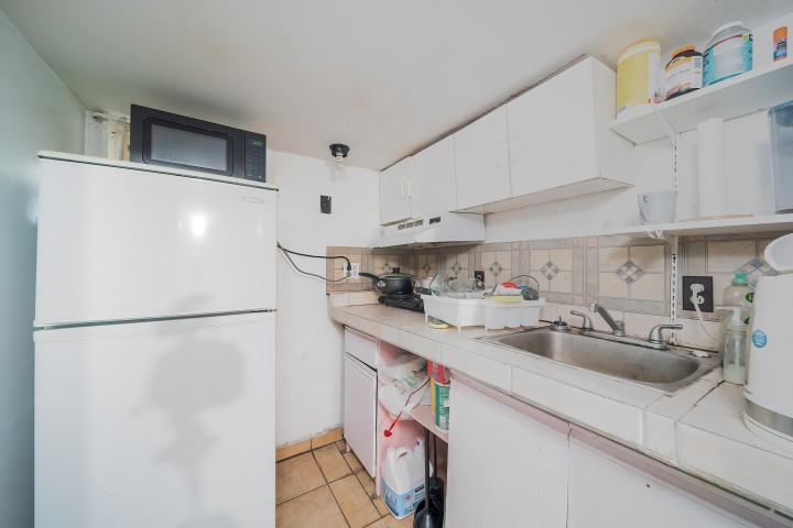 Photo 15 at 4940 Killarney Street, Collingwood VE, Vancouver East