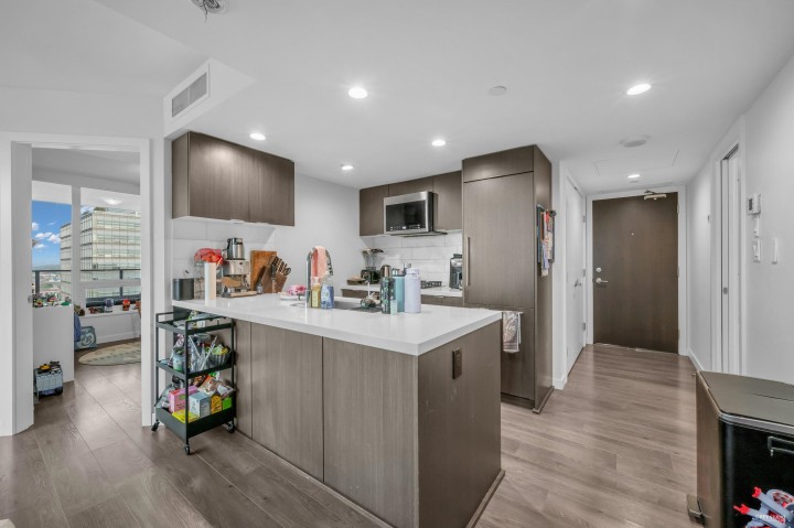 Photo 14 at 1605 - 8189 Cambie Street, Marpole, Vancouver West