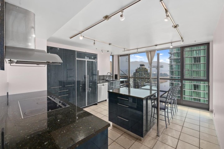 Photo 9 at 2202 - 1331 Alberni Street, West End VW, Vancouver West