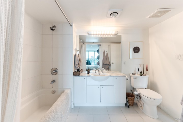 Photo 17 at 1002 - 188 E Esplanade Esplanade, Lower Lonsdale, North Vancouver