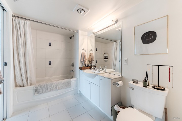 Photo 18 at 1002 - 188 E Esplanade Esplanade, Lower Lonsdale, North Vancouver