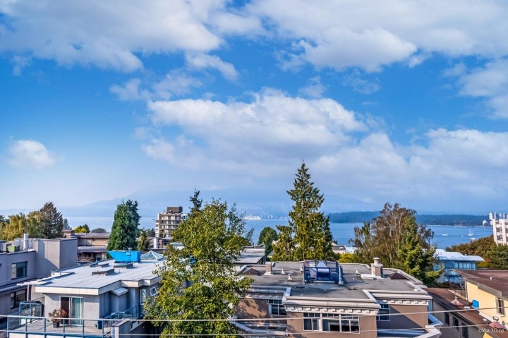 Photo 1 at 602 - 2445 W 3rd Avenue, Kitsilano, Vancouver West