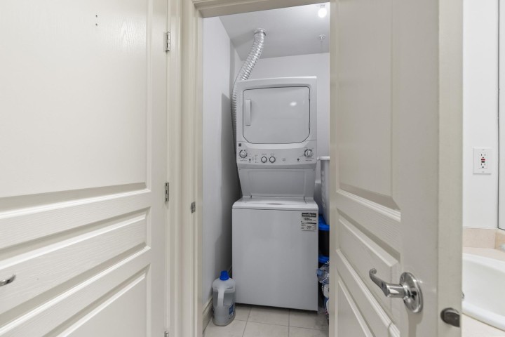 Photo 15 at 205 - 1896 Marine Drive, Ambleside, West Vancouver