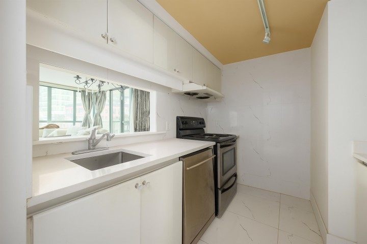 Photo 11 at 806 - 1238 Melville Street, Coal Harbour, Vancouver West