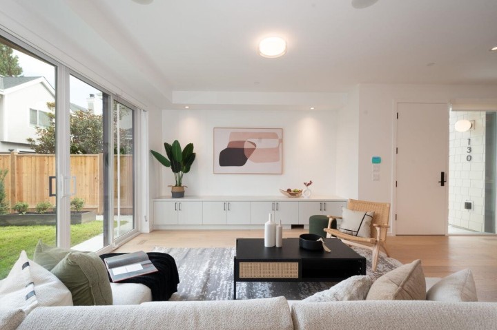 Photo 6 at 122 E 17th Avenue, Main, Vancouver East