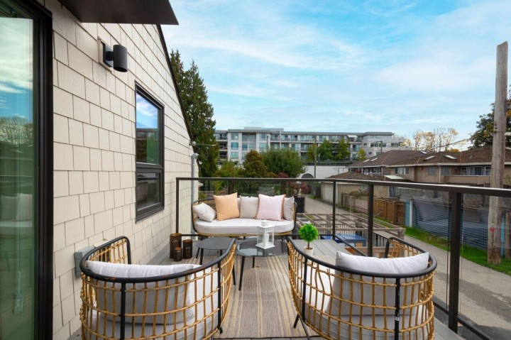 Photo 26 at 122 E 17th Avenue, Main, Vancouver East