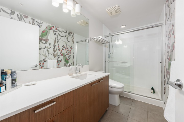 Photo 3 at 415 - 221 Union Street, Strathcona, Vancouver East