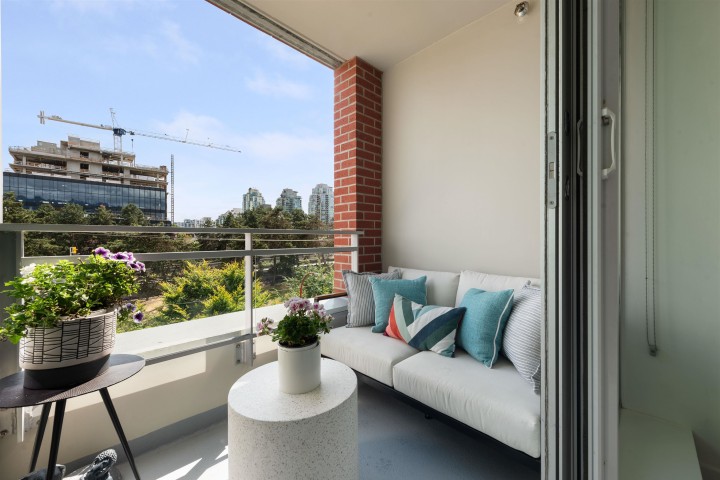 Photo 14 at 415 - 221 Union Street, Strathcona, Vancouver East