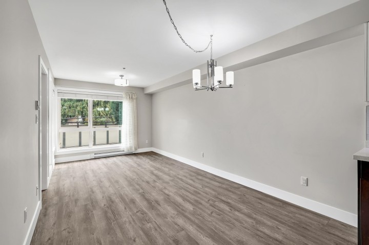 Photo 6 at 208 - 707 E 43rd Avenue, Fraser VE, Vancouver East