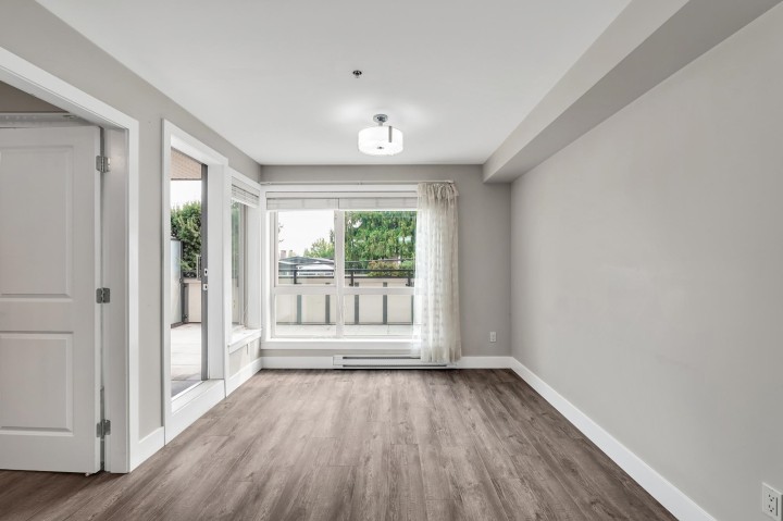 Photo 10 at 208 - 707 E 43rd Avenue, Fraser VE, Vancouver East