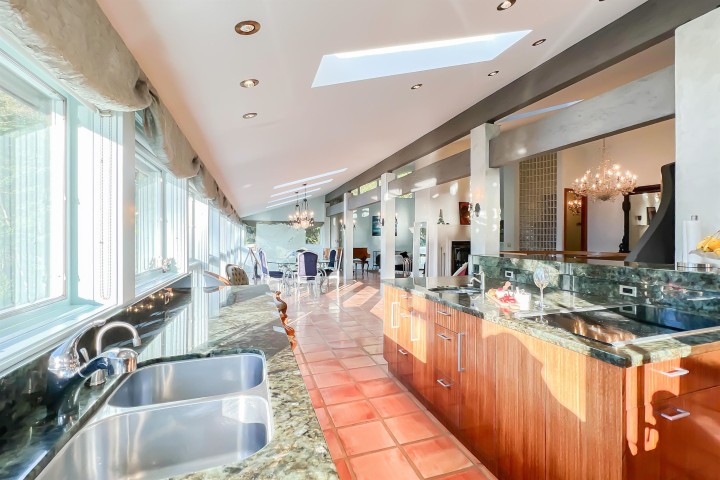 Photo 12 at 15 Oceanview Road, Lions Bay, West Vancouver