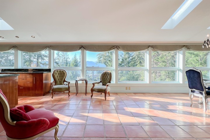 Photo 19 at 15 Oceanview Road, Lions Bay, West Vancouver