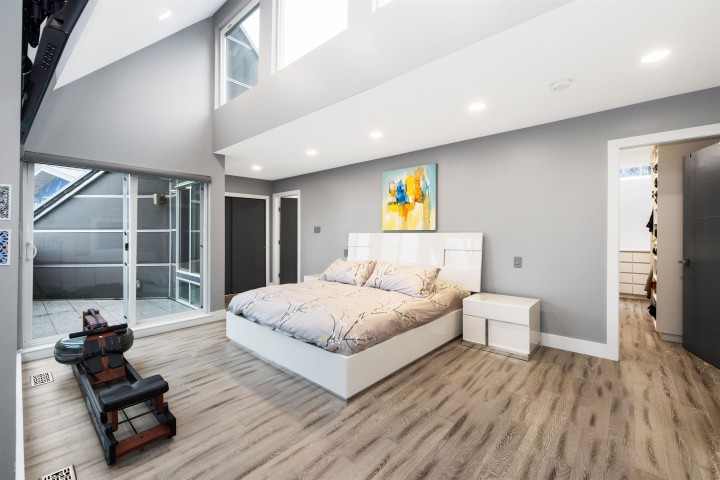 Photo 20 at 3722 Southridge Place, Westmount WV, West Vancouver