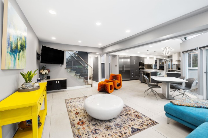 Photo 14 at 3722 Southridge Place, Westmount WV, West Vancouver