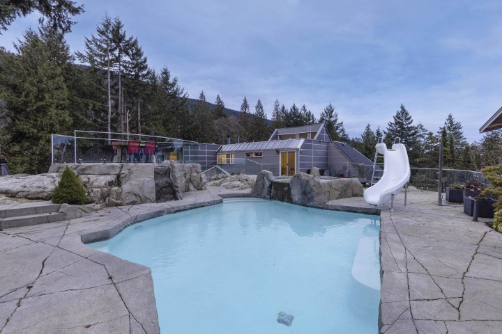 Photo 29 at 3722 Southridge Place, Westmount WV, West Vancouver