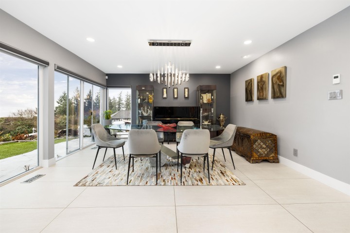 Photo 8 at 3722 Southridge Place, Westmount WV, West Vancouver