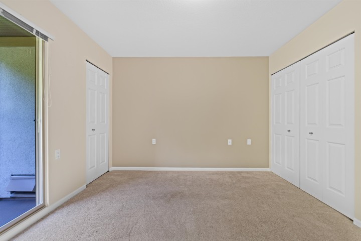 Photo 7 at 205 - 843 22nd Street, Dundarave, West Vancouver