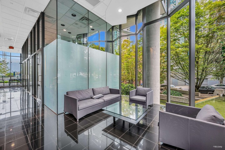 Photo 15 at 2106 - 1331 W Georgia Street, Coal Harbour, Vancouver West