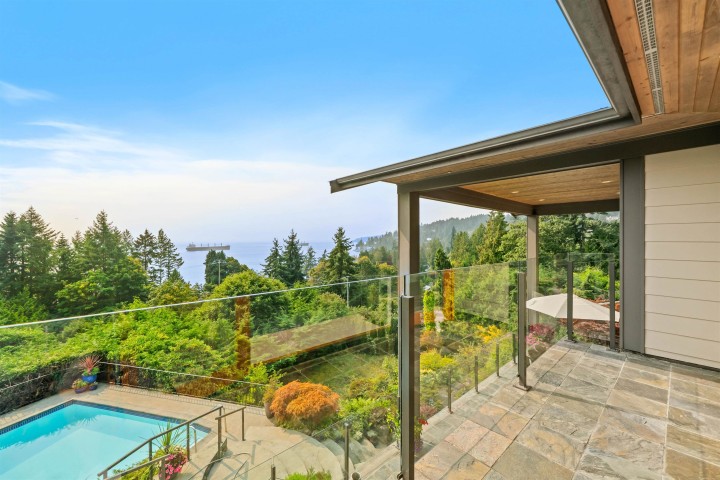 Photo 10 at 1408 31st Street, Altamont, West Vancouver