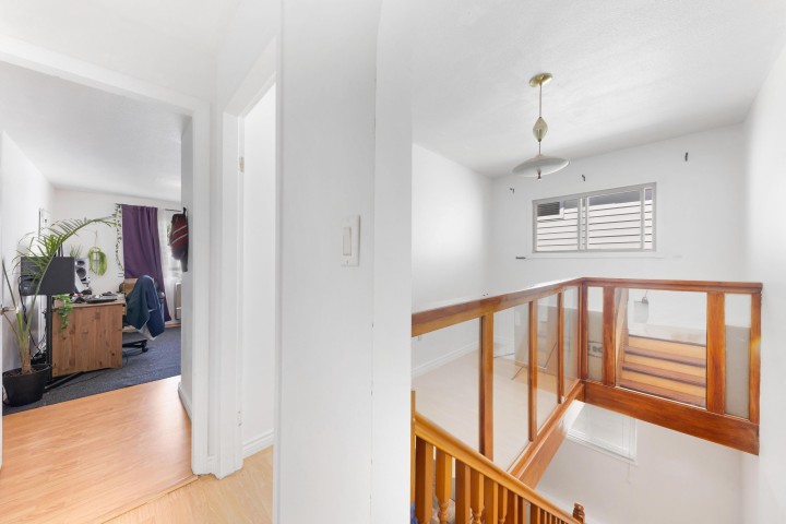 Photo 12 at 6777 Kerr Street, Killarney VE, Vancouver East