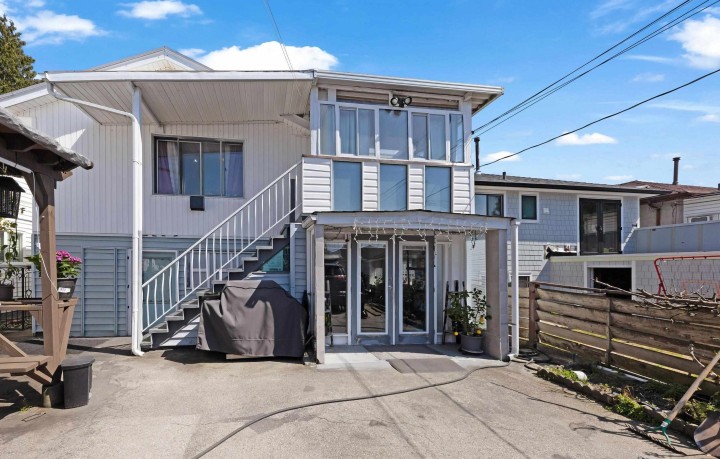 Photo 26 at 6777 Kerr Street, Killarney VE, Vancouver East