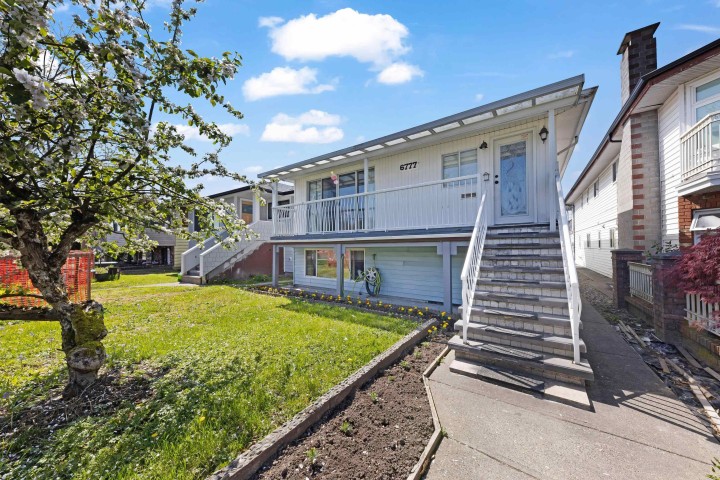 Photo 1 at 6777 Kerr Street, Killarney VE, Vancouver East