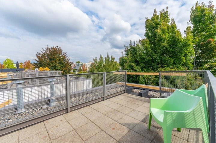 Photo 13 at 3197 St. George Street, Mount Pleasant VE, Vancouver East