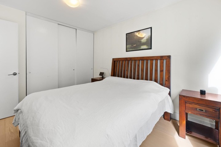 Photo 10 at 3197 St. George Street, Mount Pleasant VE, Vancouver East