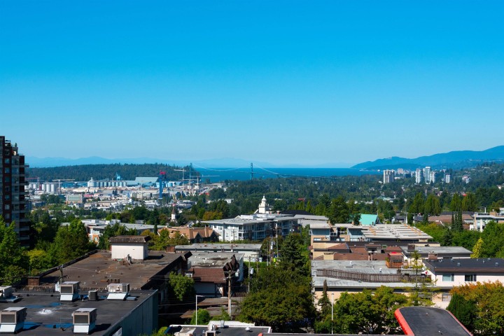 Photo 9 at 703 - 111 E 13th Street, Central Lonsdale, North Vancouver