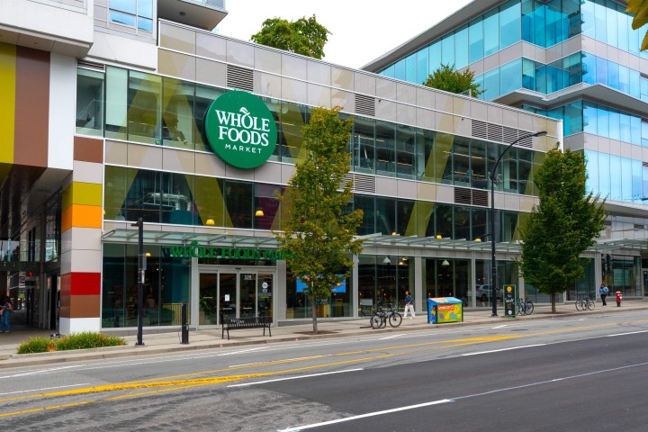 Photo 33 at 703 - 111 E 13th Street, Central Lonsdale, North Vancouver