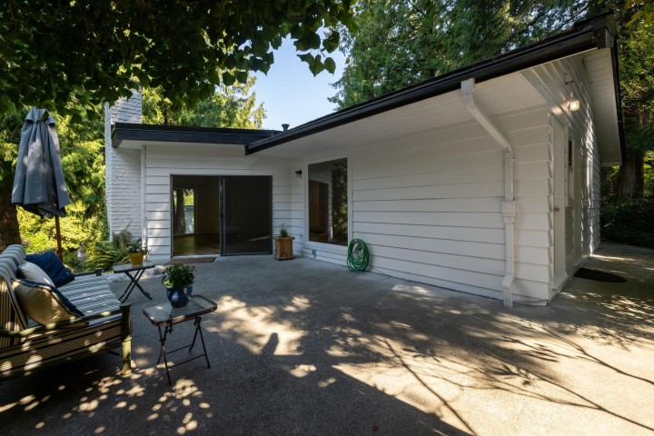 Photo 9 at 5733 Bluebell Drive, Eagle Harbour, West Vancouver