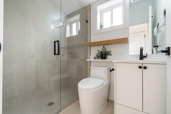 Photo 24 at 1 - 5304 Elgin Street, Knight, Vancouver East