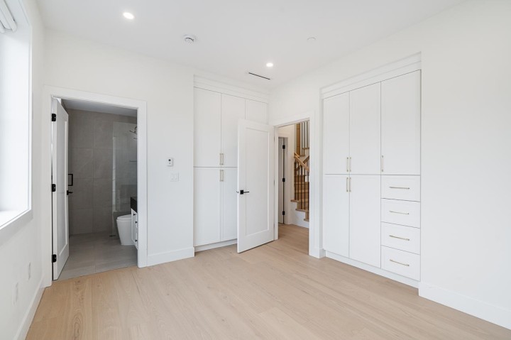 Photo 16 at 2 - 5304 Elgin Street, Knight, Vancouver East