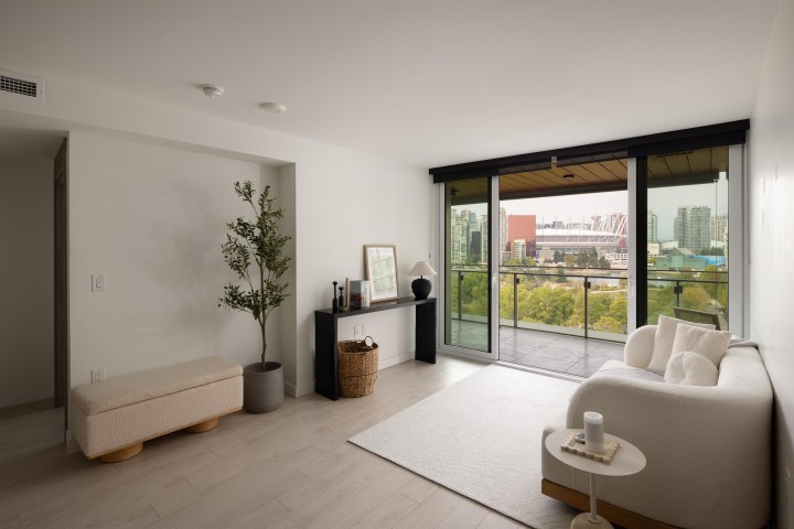 Photo 7 at 1013 - 1768 Cook Street, False Creek, Vancouver West