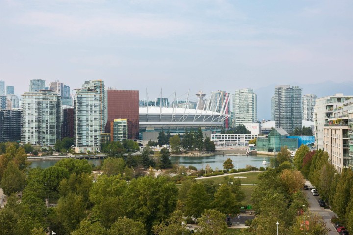 Photo 32 at 1013 - 1768 Cook Street, False Creek, Vancouver West