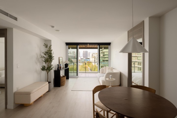 Photo 5 at 1013 - 1768 Cook Street, False Creek, Vancouver West