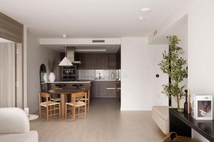 Photo 9 at 1013 - 1768 Cook Street, False Creek, Vancouver West