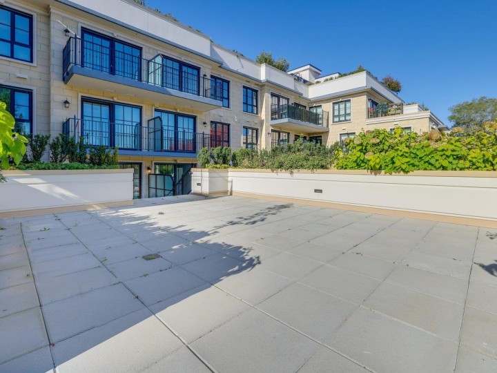 Photo 22 at 203 - 2096 W 47th Avenue, Kerrisdale, Vancouver West