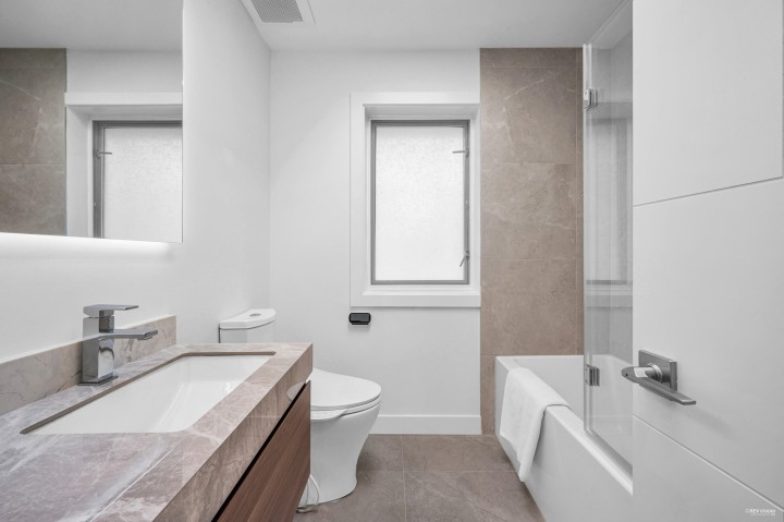 Photo 25 at 2175 Kings Avenue, Dundarave, West Vancouver