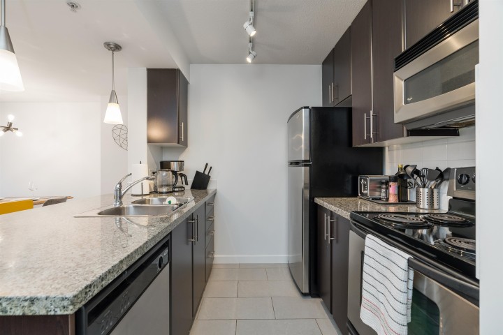 Photo 8 at 517 - 618 Abbott Street, Downtown VW, Vancouver West