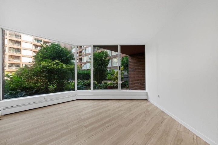 Photo 2 at 222 - 1333 Hornby Street, Downtown VW, Vancouver West